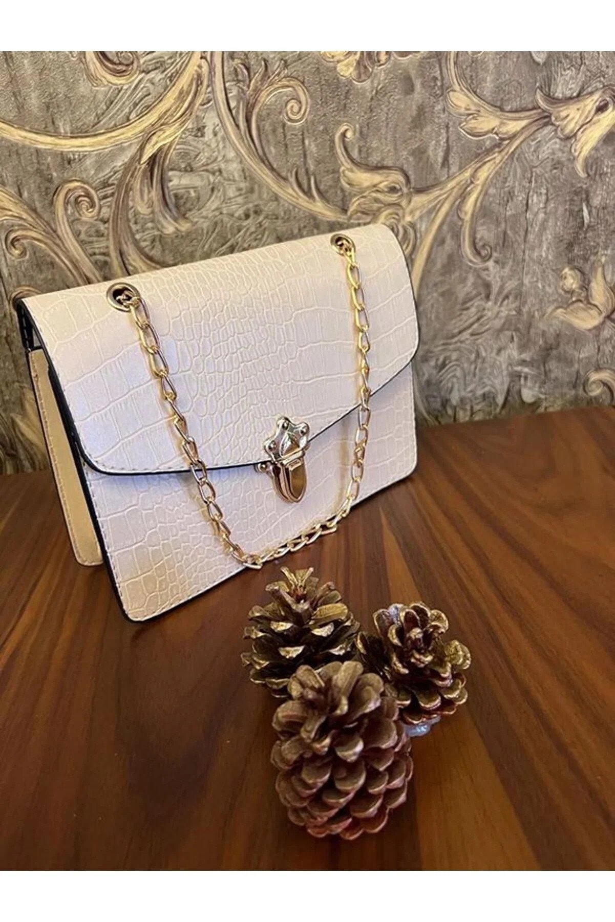 Women's Cream Colored Crocodile Chain Bag