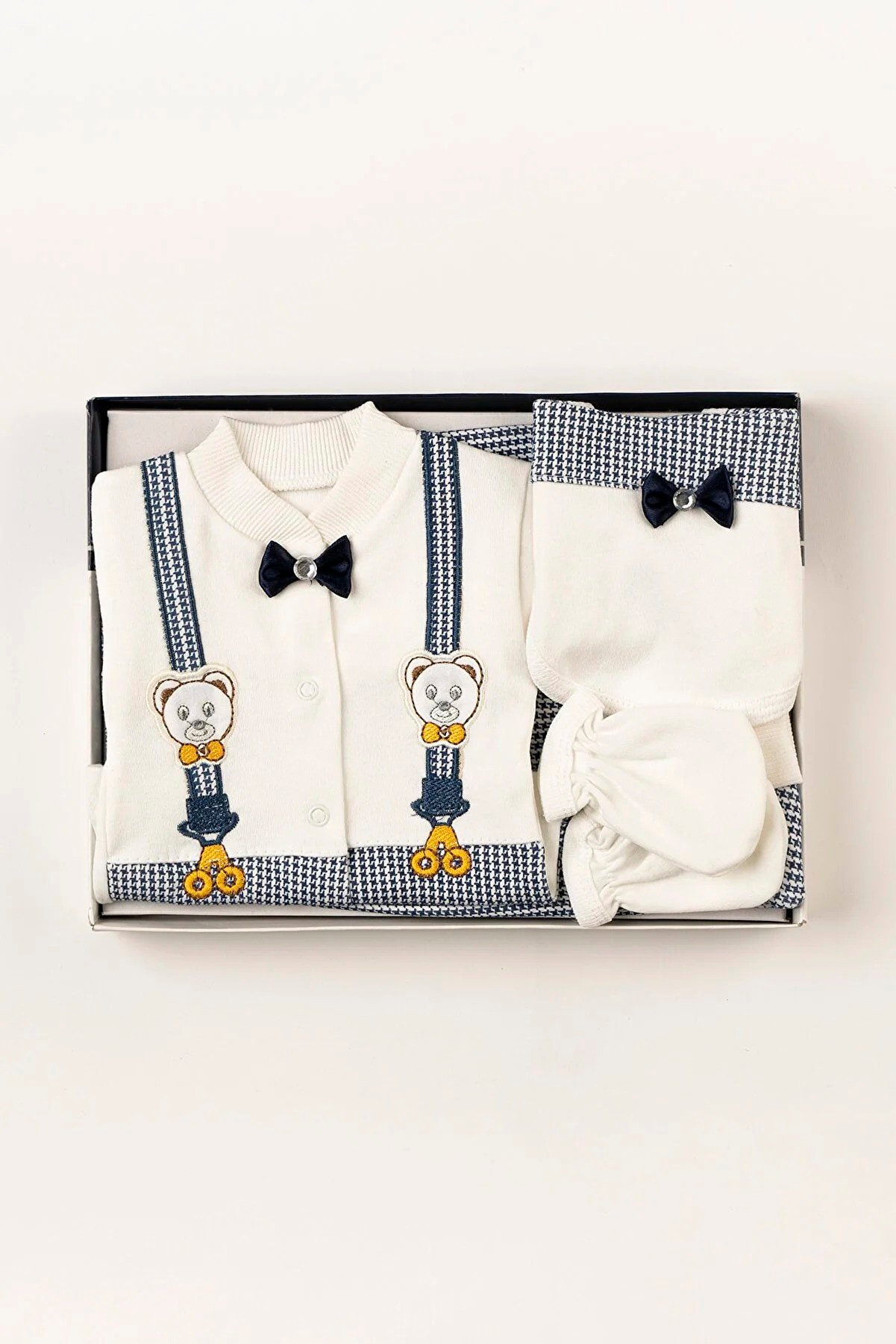 NEU KIDS (BOXED) Newborn Clothes Navy Blue Baby Clothes with Bow Tie 5-Piece Hos